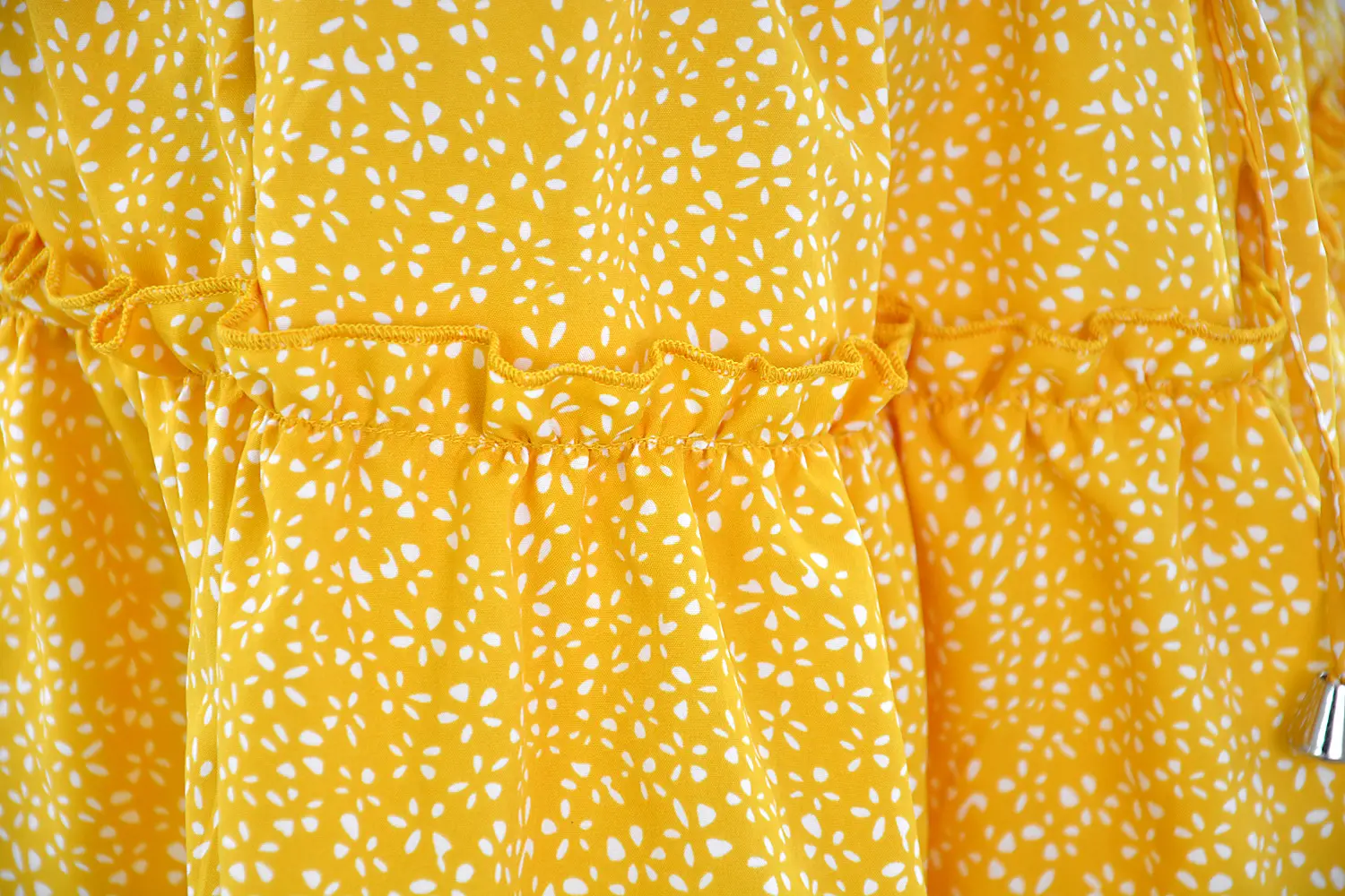 Women High Waist Ruffled Floral Skirt White — feature 106