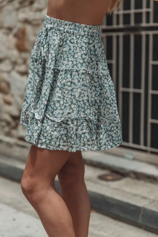 Women High Waist Ruffled Floral Skirt White — feature 20