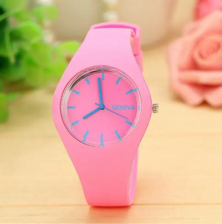 Purple Silicone Women's Quartz Watch with Blue Dial - Image 11