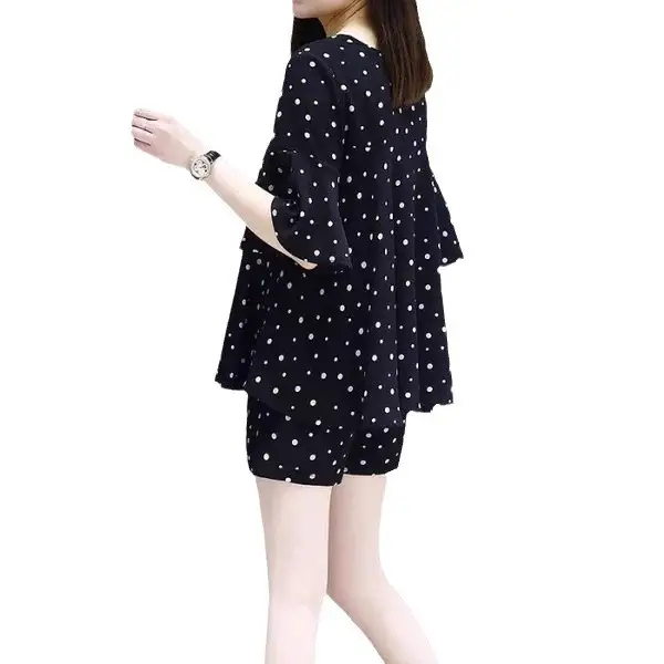 Plus-Size Polka Dot Summer Outfit for Chubby Girls - Image 6