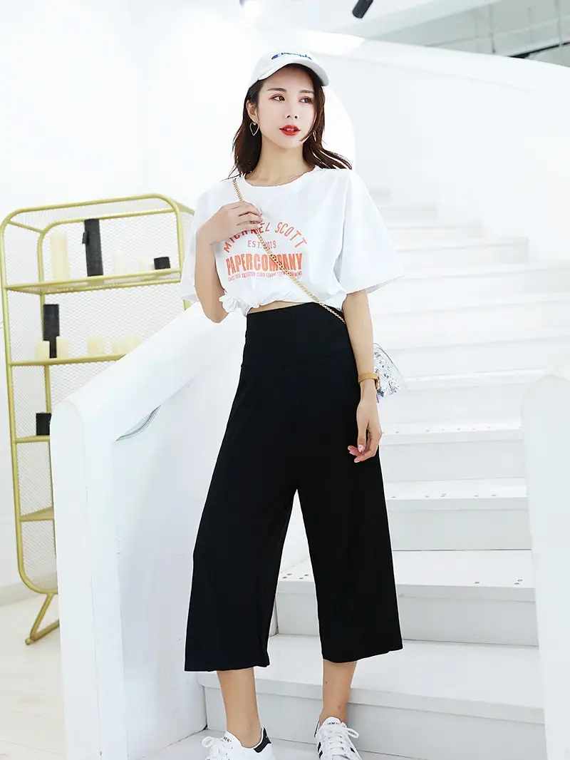 Women Wide Leg Cropped Navy Blue Pants - Image 8