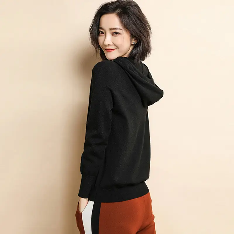 Women Black Hooded Pullover Sweater Spring 2024