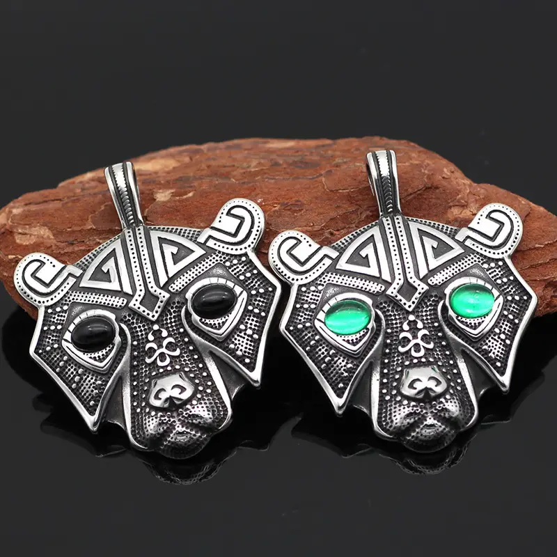 Nordic Viking Wolf Head Chain Pendant for Men — feature 5