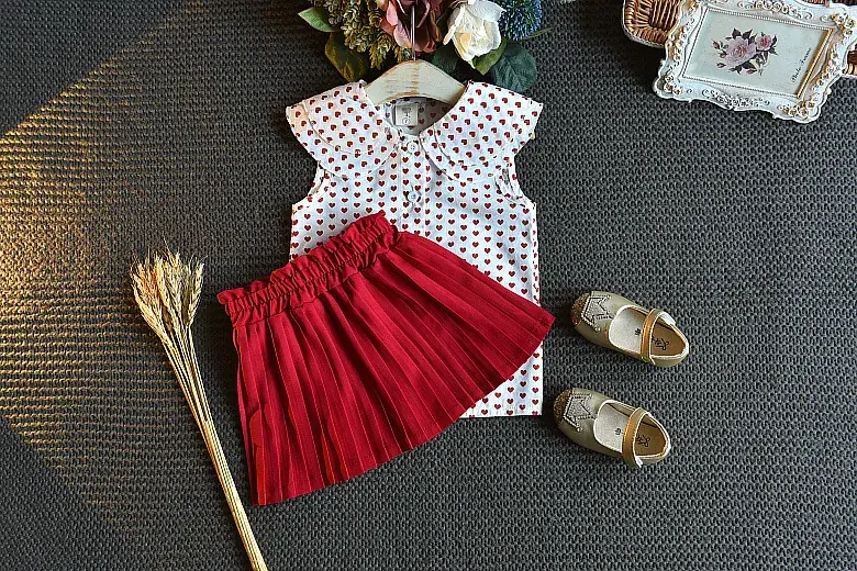 Girls' Red Polka Dot Summer Suit with Pleated Skirt — feature 15
