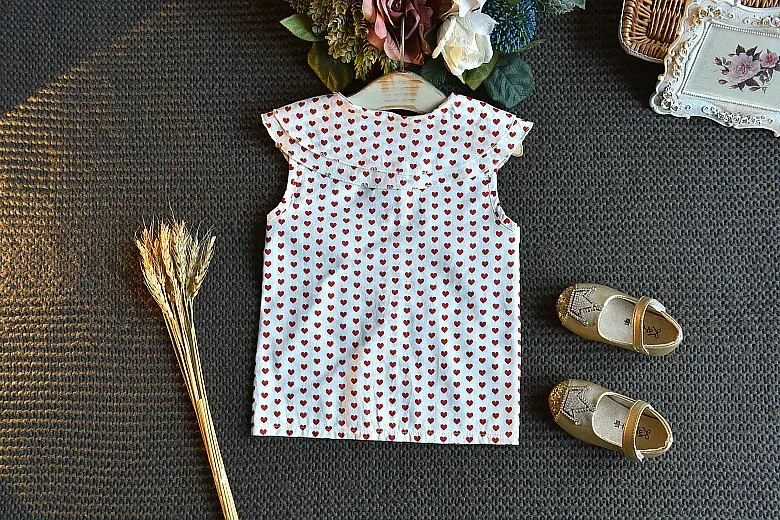 Girls' Red Polka Dot Summer Suit with Pleated Skirt — feature 21