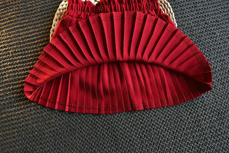 Girls' Red Polka Dot Summer Suit with Pleated Skirt — feature 26