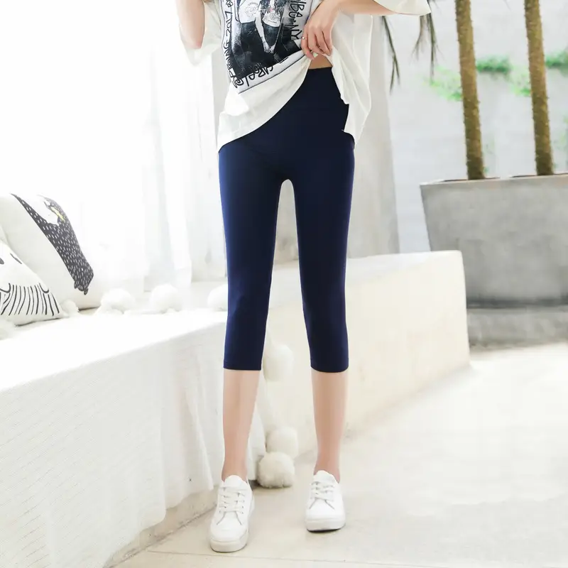 Women's Black Yoga Pants Capri Length Large Size - Image 4