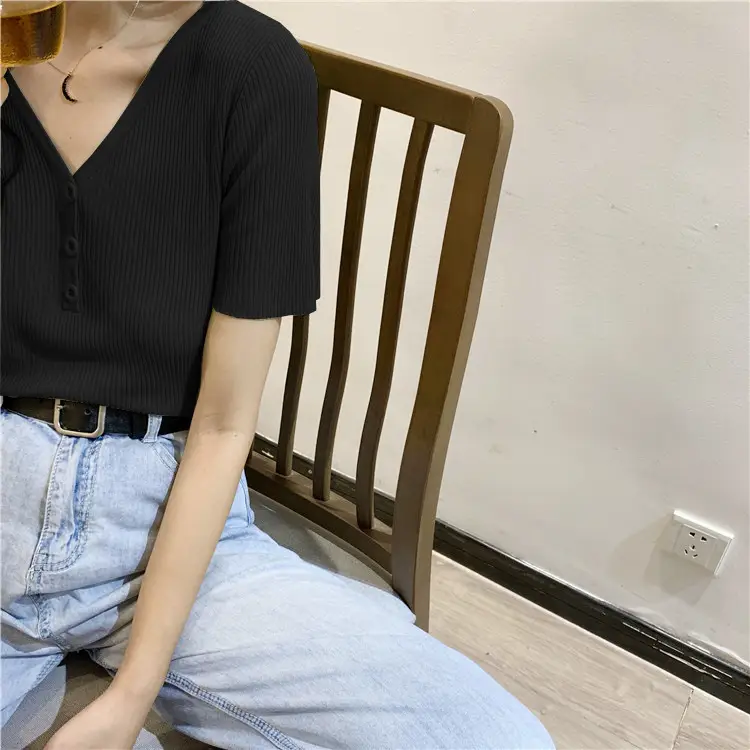 Ice Silk V-Neck Slim Knit Top Women Summer - Image 2