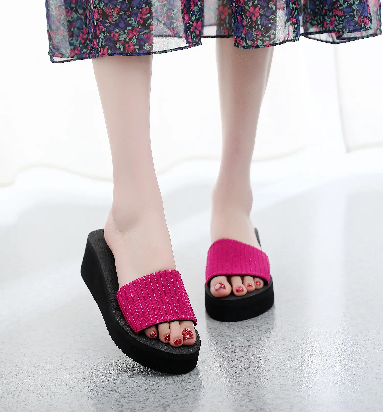 Women's Red Elastic Flat Sandals Summer Flip Flops