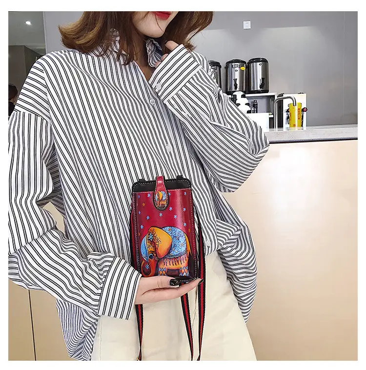 Retro Fox Print Crossbody Bag for Women — feature 27