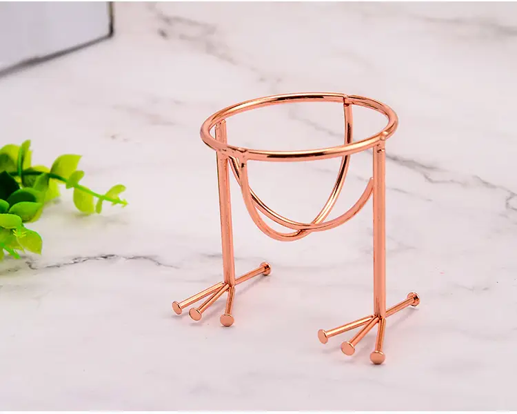 Copper Coil Egg Holder for Makeup & Storage — feature 27