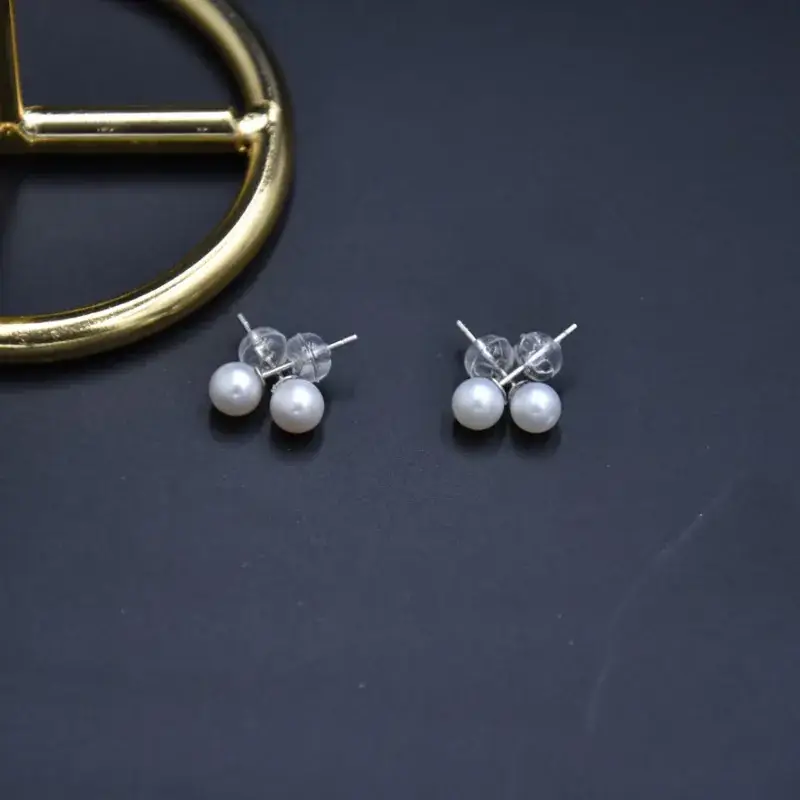 925 Silver Freshwater Pearl Ear Studs - Image 3