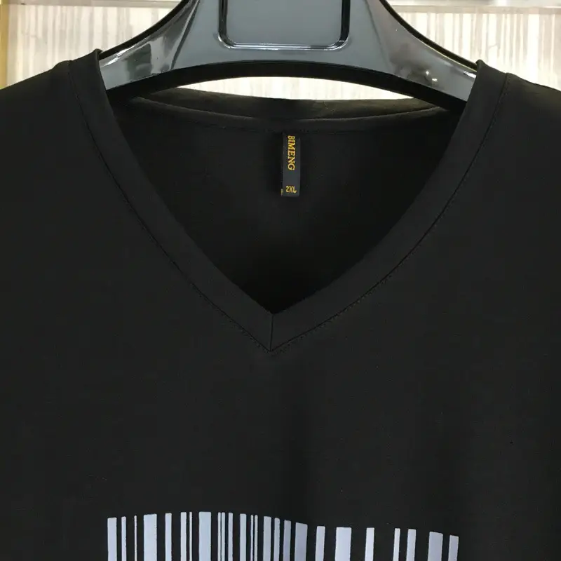 Black Printed V-Neck T-Shirt Plus Size - Image 4