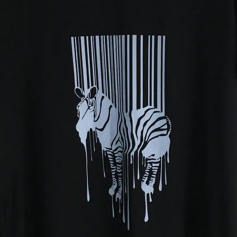 Black Printed V-Neck T-Shirt Plus Size - Image 5