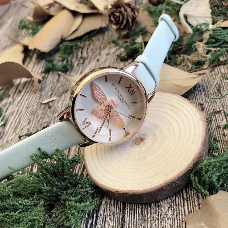Women's Butterfly Design Quartz Watch Light Grey Band - Image 2