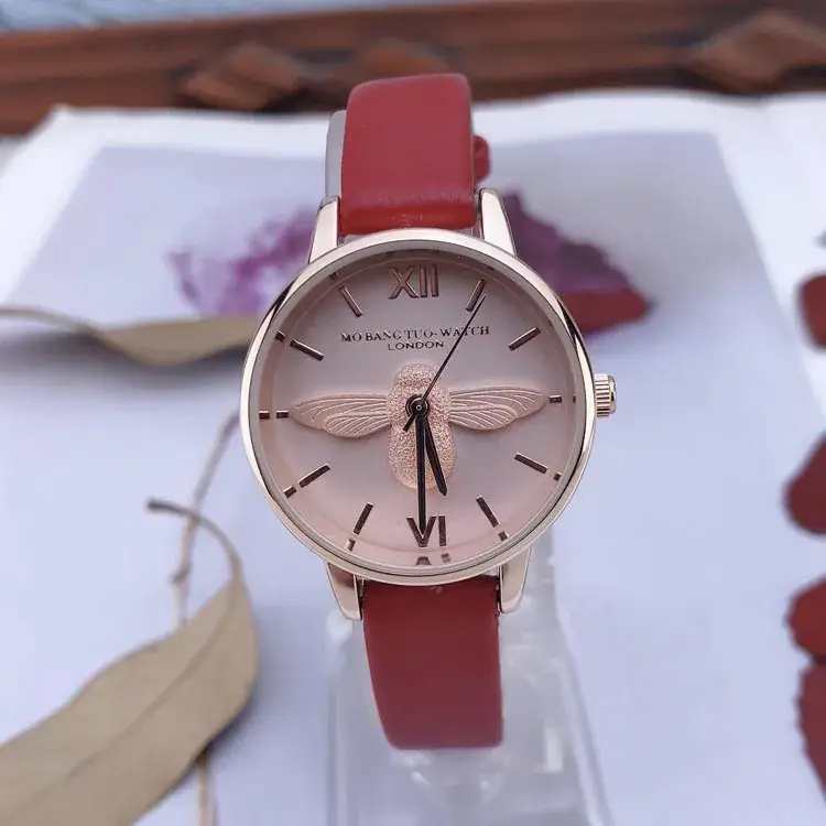 Women's Butterfly Design Quartz Watch Light Grey Band - Image 6