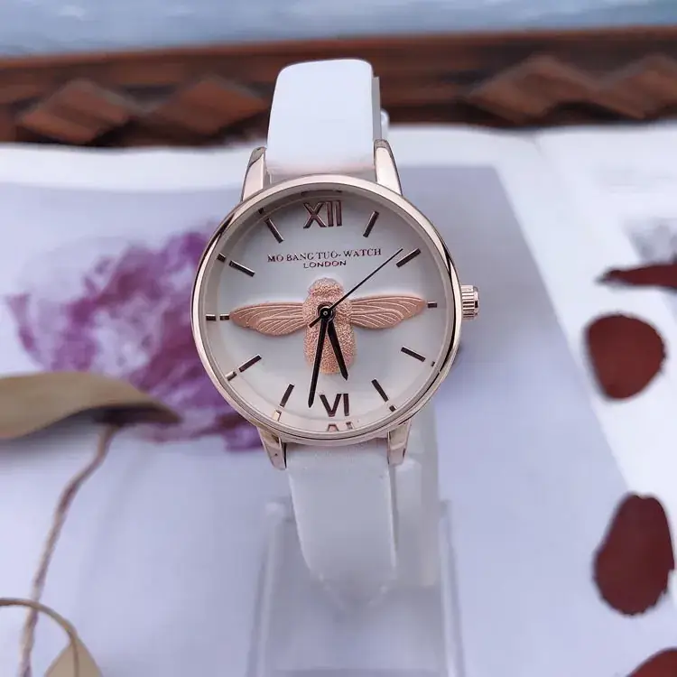 Women's Butterfly Design Quartz Watch Light Grey Band - Image 8