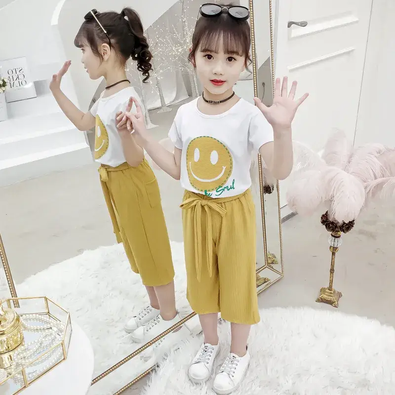 Korean Style Girls Short Sleeve Cropped Pants Suit - Image 2