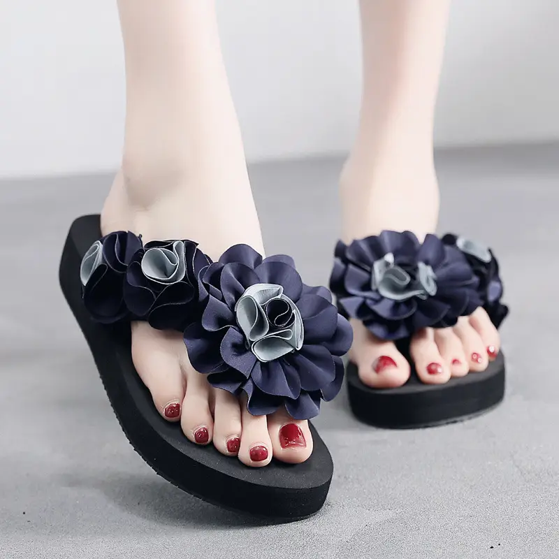 Summer Non-Slip Fashionable Outerwear 3cm Flower Flip Flops Slippers Wedge Heel Women Seaside Holiday Beach Slippers