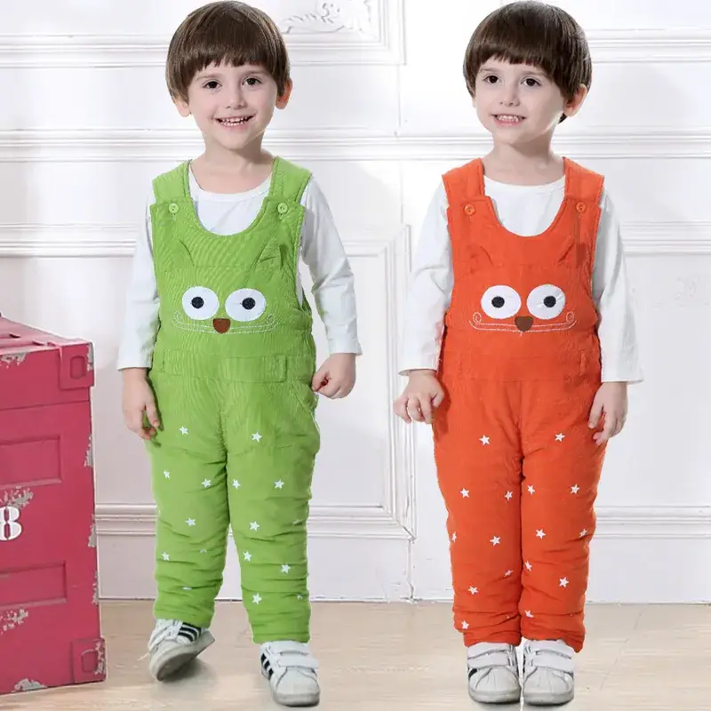 Baby Green Cotton Sling Pants Set with Cute Embroidery - Image 12