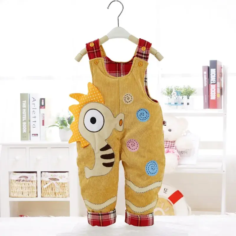 Baby Green Cotton Sling Pants Set with Cute Embroidery - Image 8
