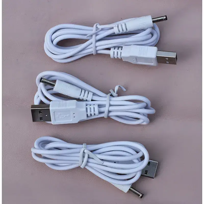 White USB-C Charging Cable 1m Round Head - Image 3