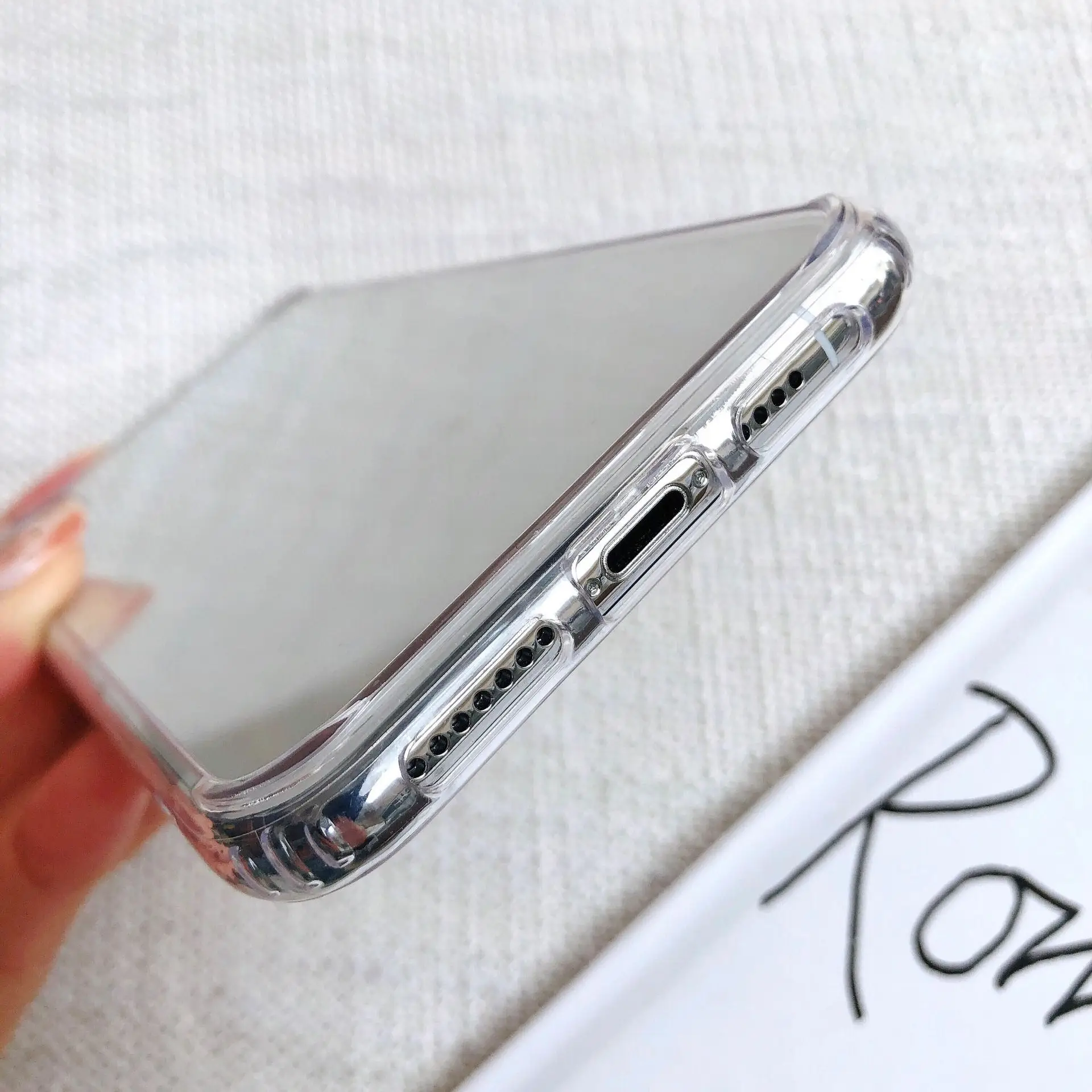 Transparent iPhone 17 Pro Max Anti-Drop Acrylic Case — feature 34