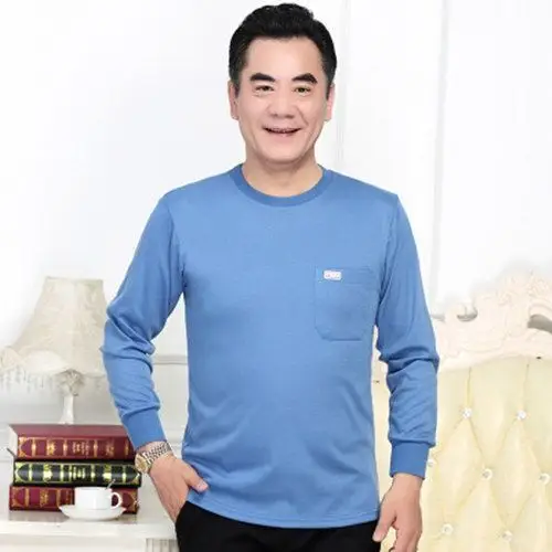 Men Grey Cotton Crew Neck T-Shirt with Pocket - Image 3
