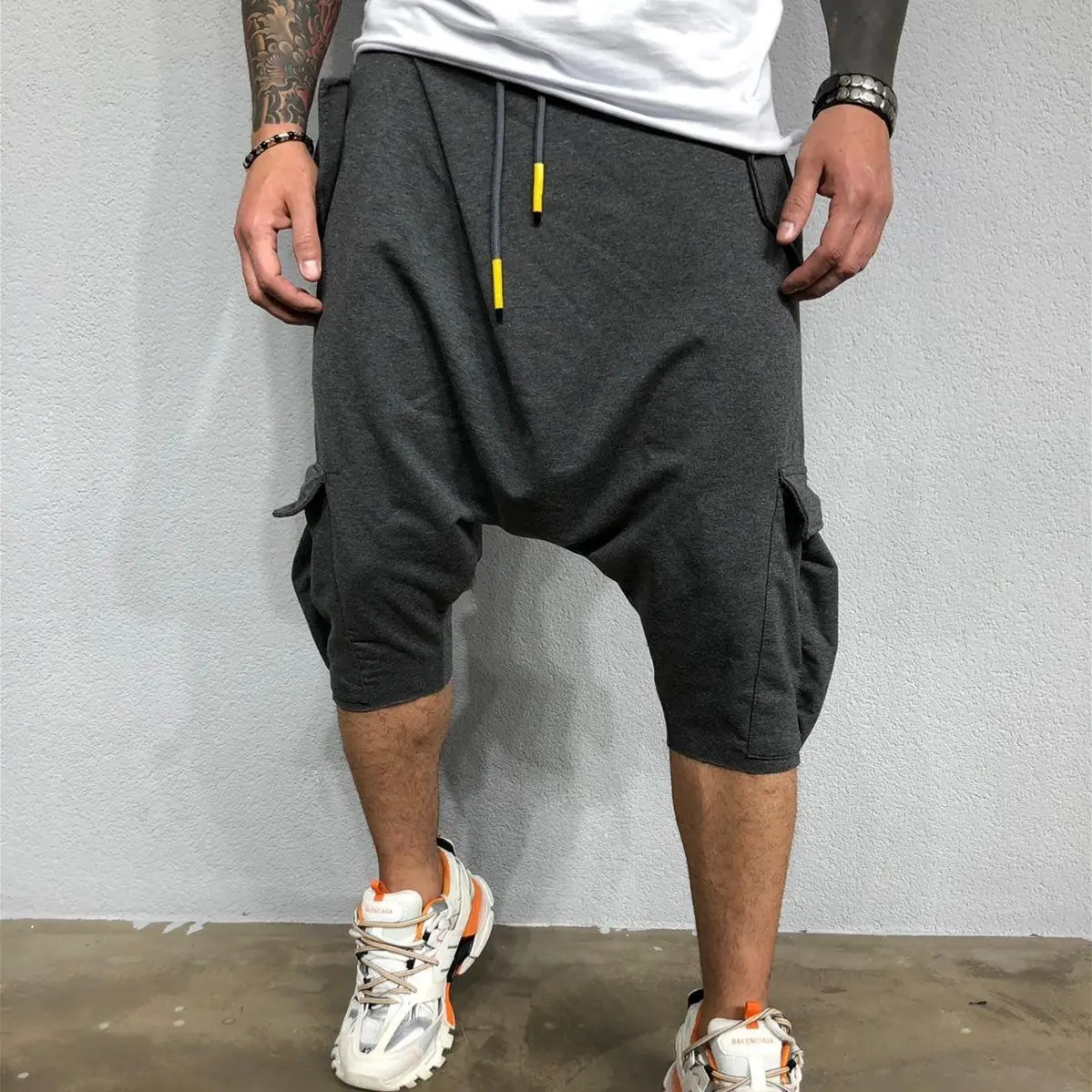 2021 Men Hip-Hop Cropped Pants White European American - Image 4