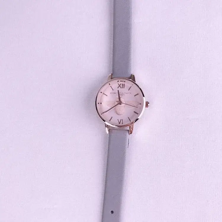 2019 New Bee Watch for Women British Niche Student Fashion - Image 3