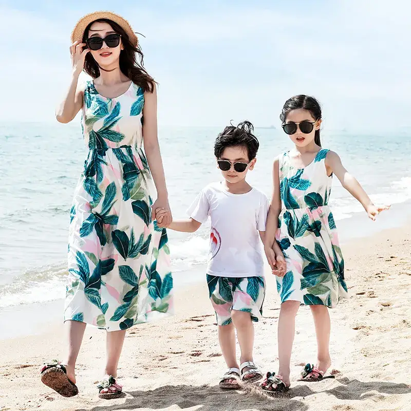 2023 Summer Family Beach Suit Green Leaf Print - Image 3