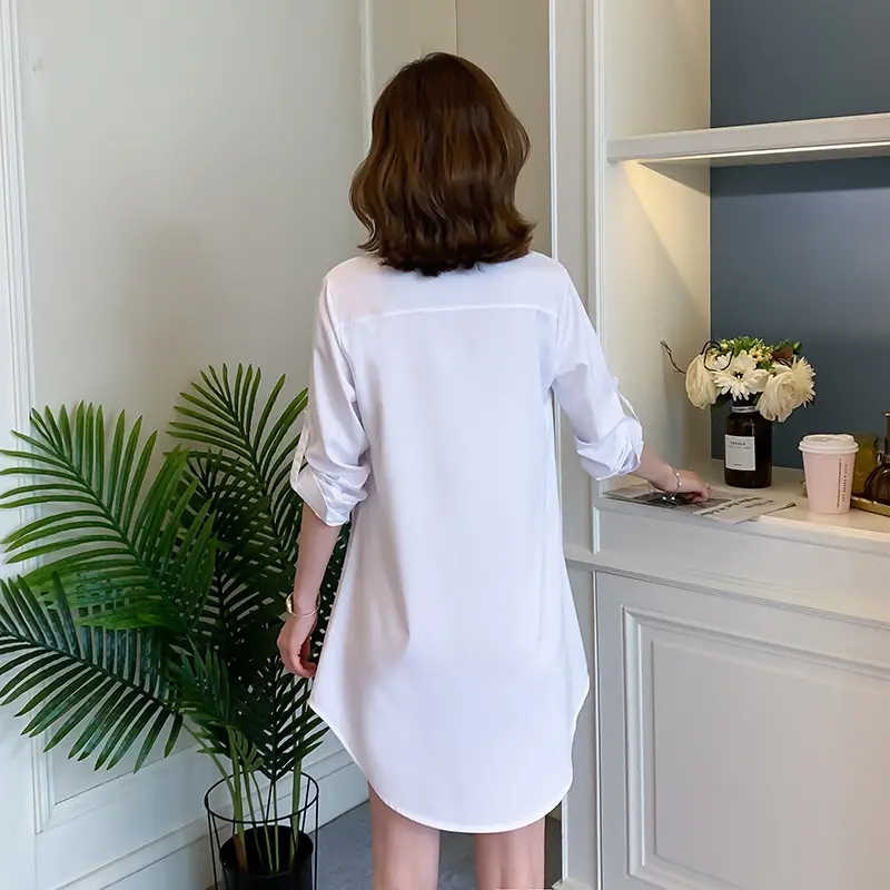 2025 White Long Sleeve Women's Shirt with Loose Bottoming