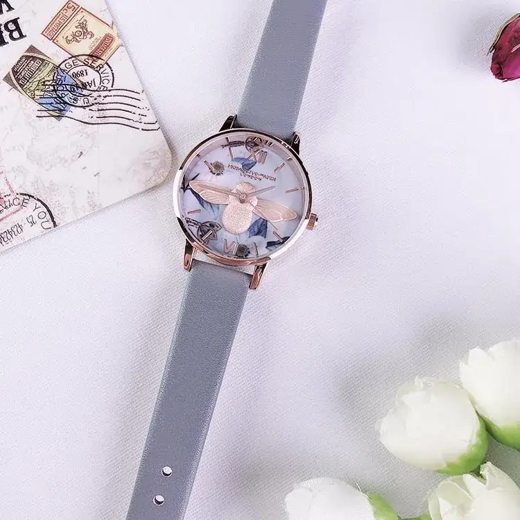 Women's Gold Bee Watch White Face British Niche - Image 4