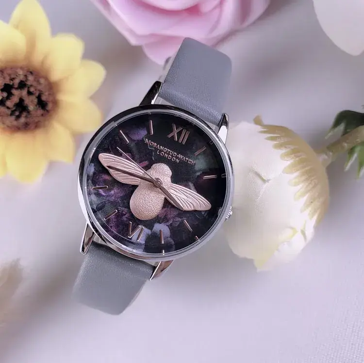 Women's Bee Design Quartz Watch Pink Strap