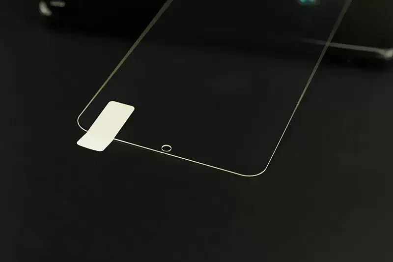 Transparent Tempered Glass Film for Huawei Honor 400 — feature 40