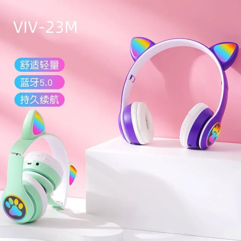 Luminous Cat Ears Bluetooth Headset with Paw Print Design — feature 2