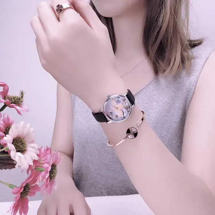 Women's Bee Design Watch White Shell Light Luxury - Image 7
