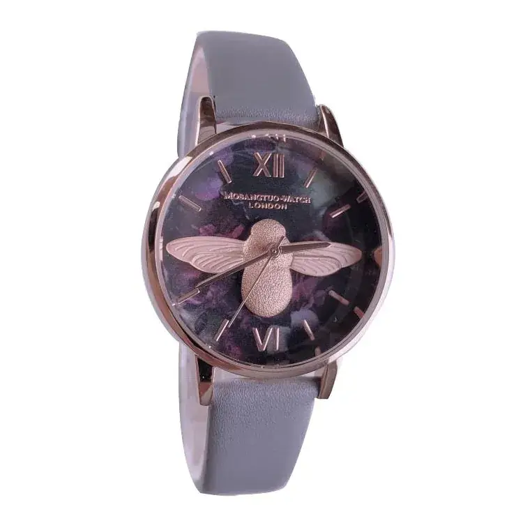 Women's Bee Design Gold Shell Quartz Watch - Image 10