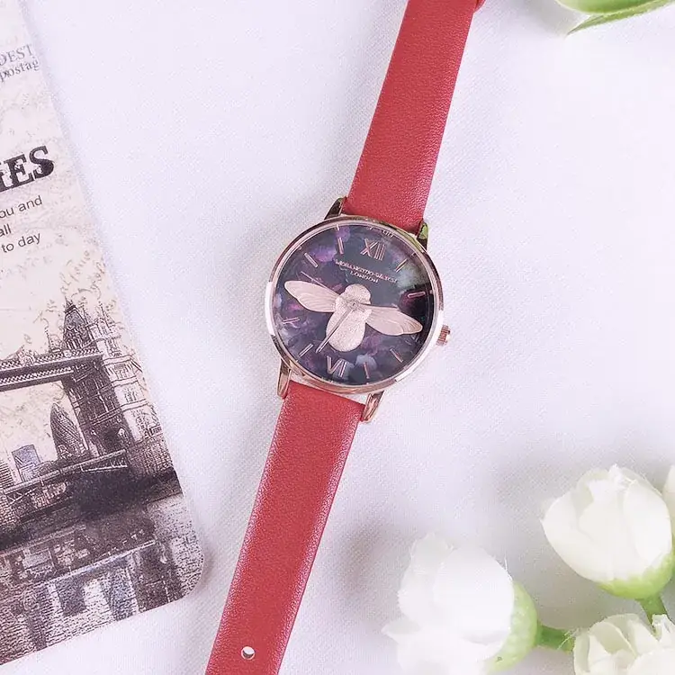 Women's Bee Design Gold Shell Quartz Watch - Image 2