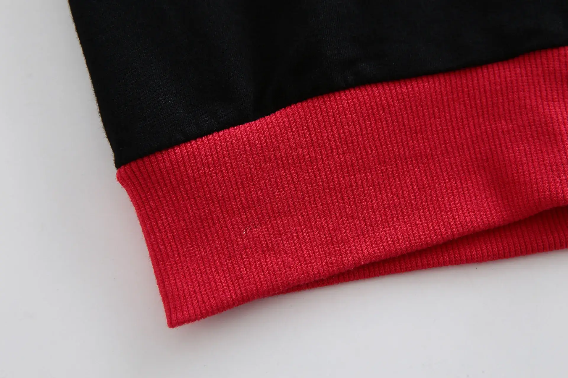 Kids Hooded Zipper Jacket Black Red Boys Girls — feature 4