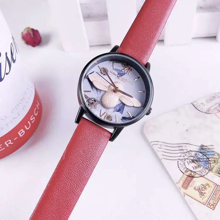 Women's Bee Design Quartz Watch Black Shell White Surface - Image 2