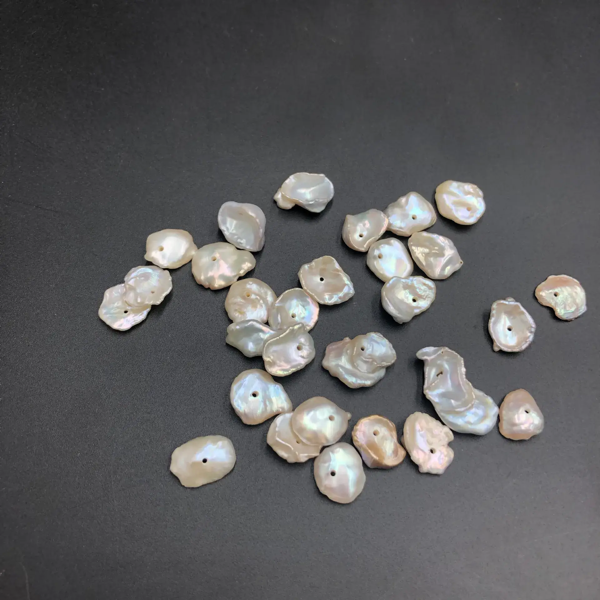 Kerun Pearl Baroque Mini Petals White - Image 4