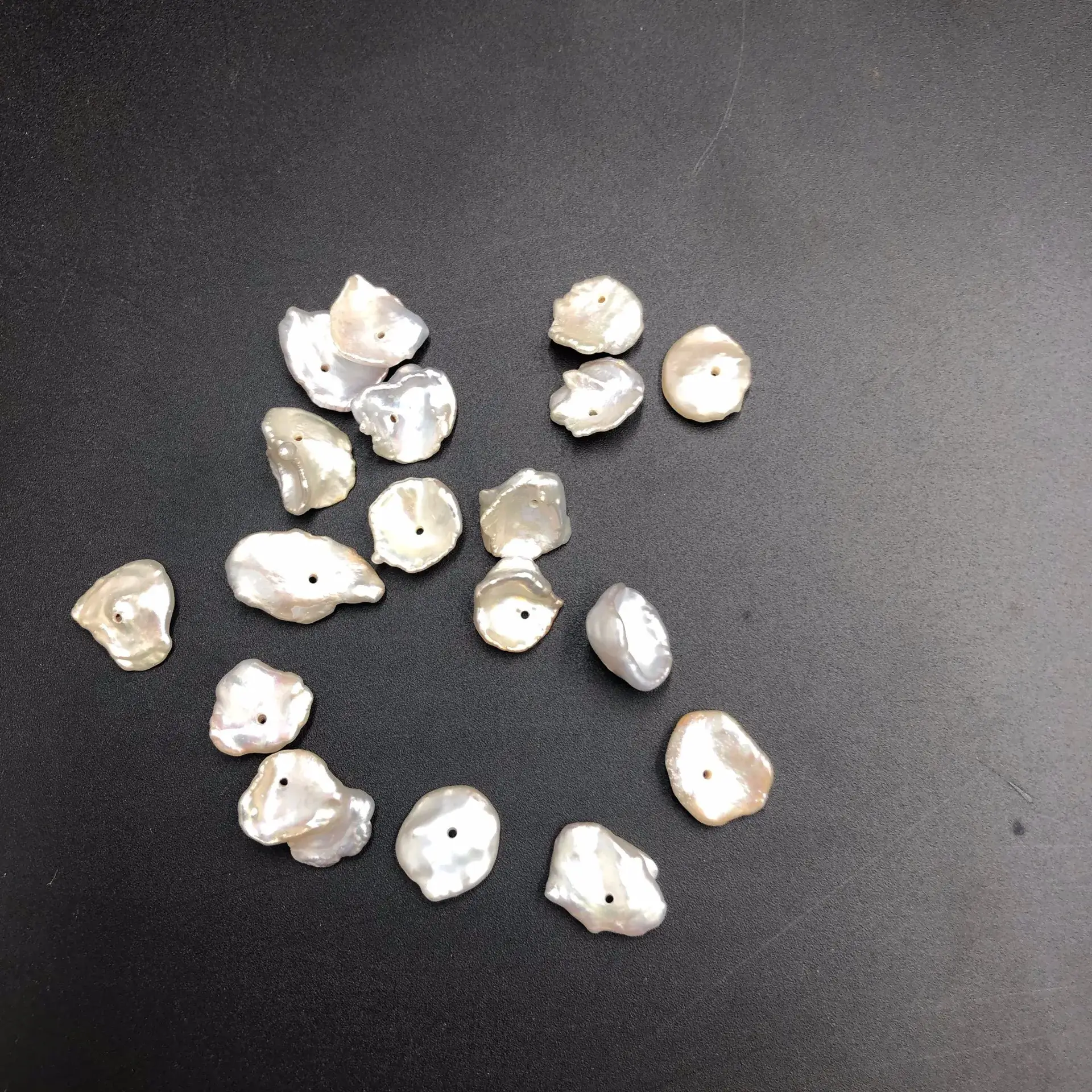 Kerun Pearl Baroque Mini Petals White - Image 5