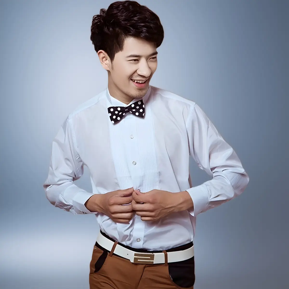 Men's White Long Sleeve Chorus Costume Shirt with Bowtie — feature 7