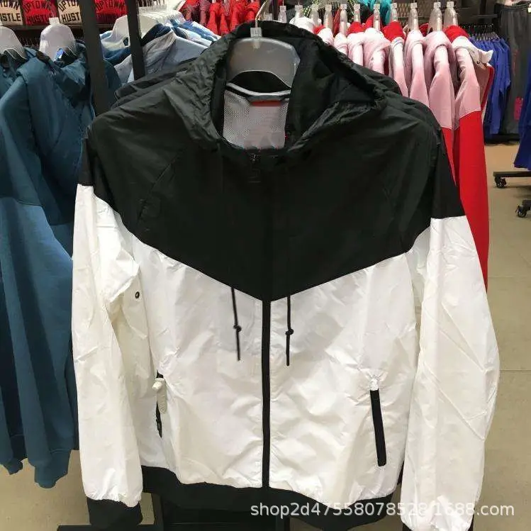 Men's Black Hooded Windbreaker Jacket Spring Autumn Thin Coat