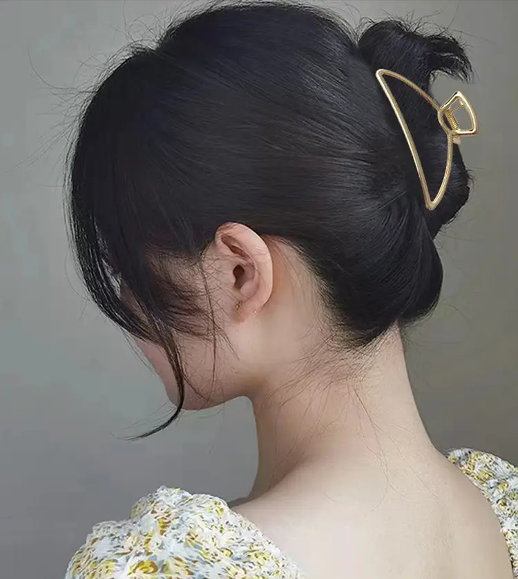 Gold Metal Hairpin Clip Medium Size Geometric Semicircle — feature 2