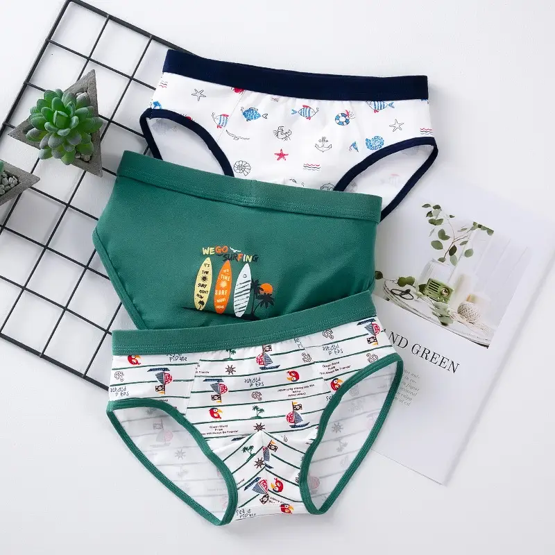 Boys' underwear children's cotton 50 boxers boys' boxer shorts middle and big children's triangle underwear children's cartoon