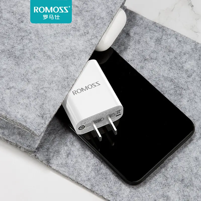 Romoss AC18A 18W Universal QC3.0 Mobile Charger - Image 3