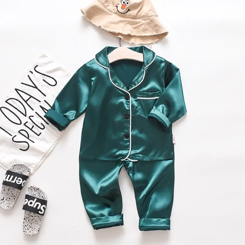 A Set of Satin Fabric Children's Clothing for Boys and Girls, Long-Sleeved Solid Color Pajamas, Home Wear, Parent-Child Matching Outfits, Trendy Style