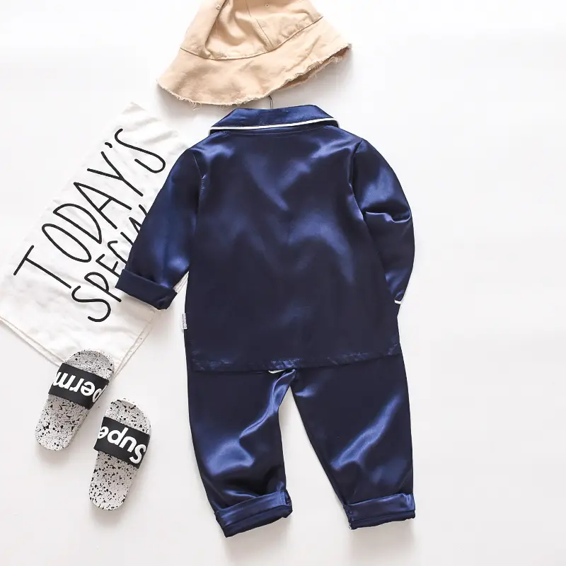 A Set of Satin Fabric Children's Clothing for Boys and Girls, Long-Sleeved Solid Color Pajamas, Home Wear, Parent-Child Matching Outfits, Trendy Style — feature 8